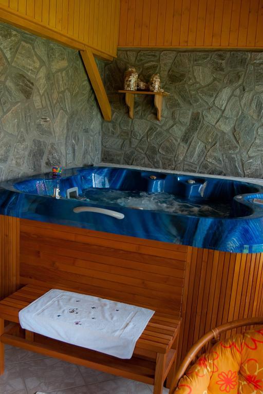 Tourist Farm Ob Izviru Krupe Villa Semic Buitenkant foto
